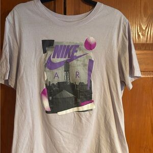Nike Air Graphic T-Shirt - Light Purple